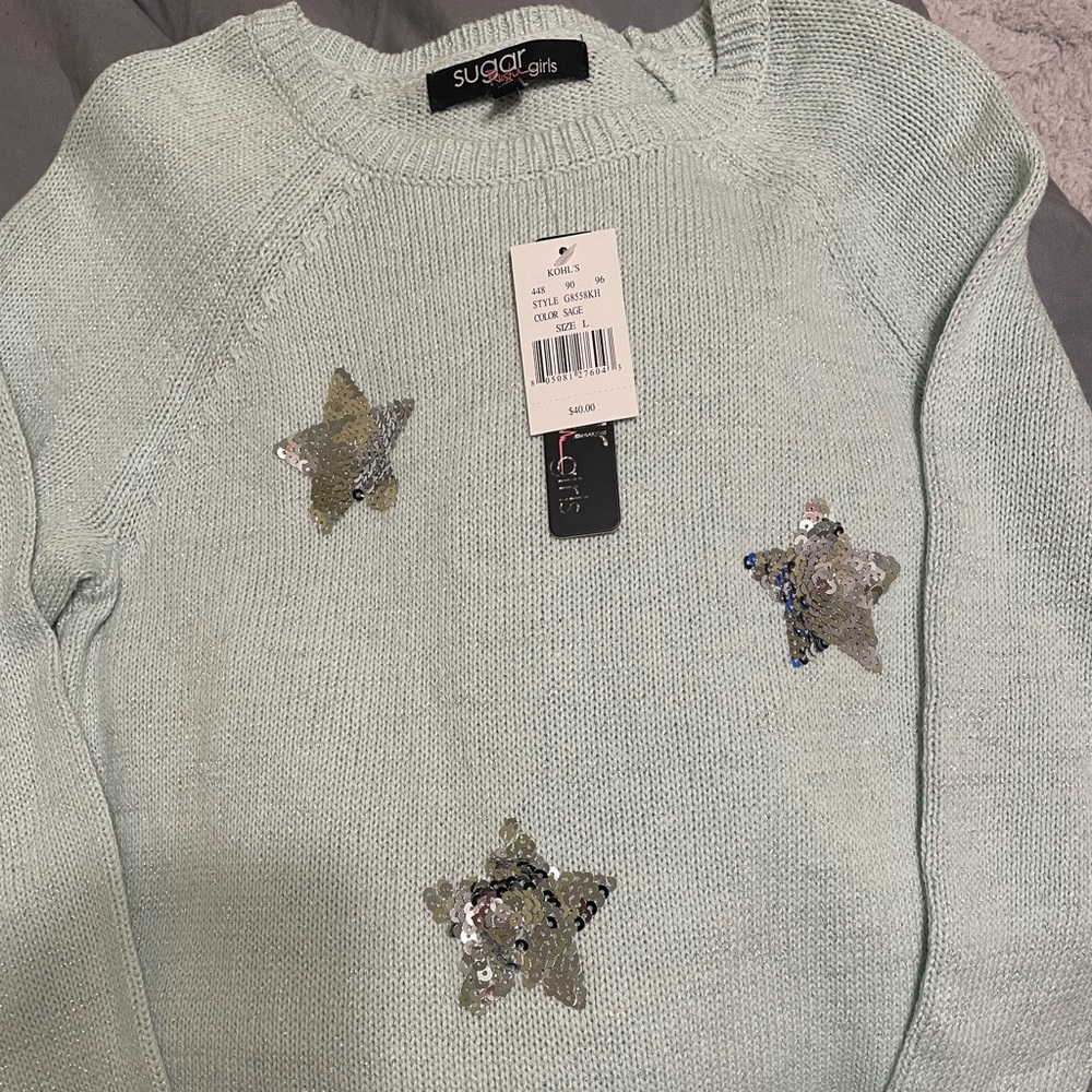 Kohls, NWT, Girls large sweater, smoke free home